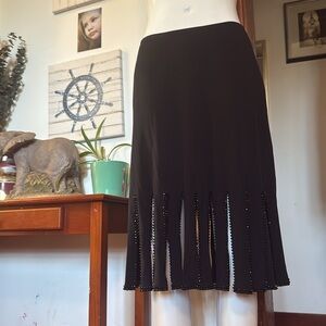 Joseph ribkoff size 6 Glinsky style skirt w/beads on bottom,tassel like